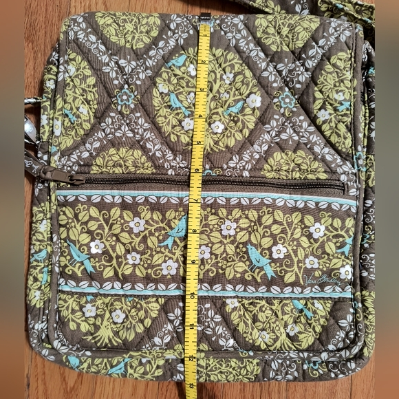 Vera Bradley Sittin' in a Tree print crossbody messenger bag, 12"x13", birds - Picture 8 of 16